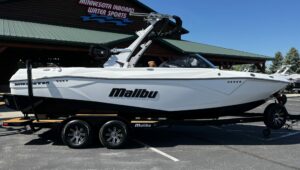 (S4278) 2024 Malibu Boats 23 LSV